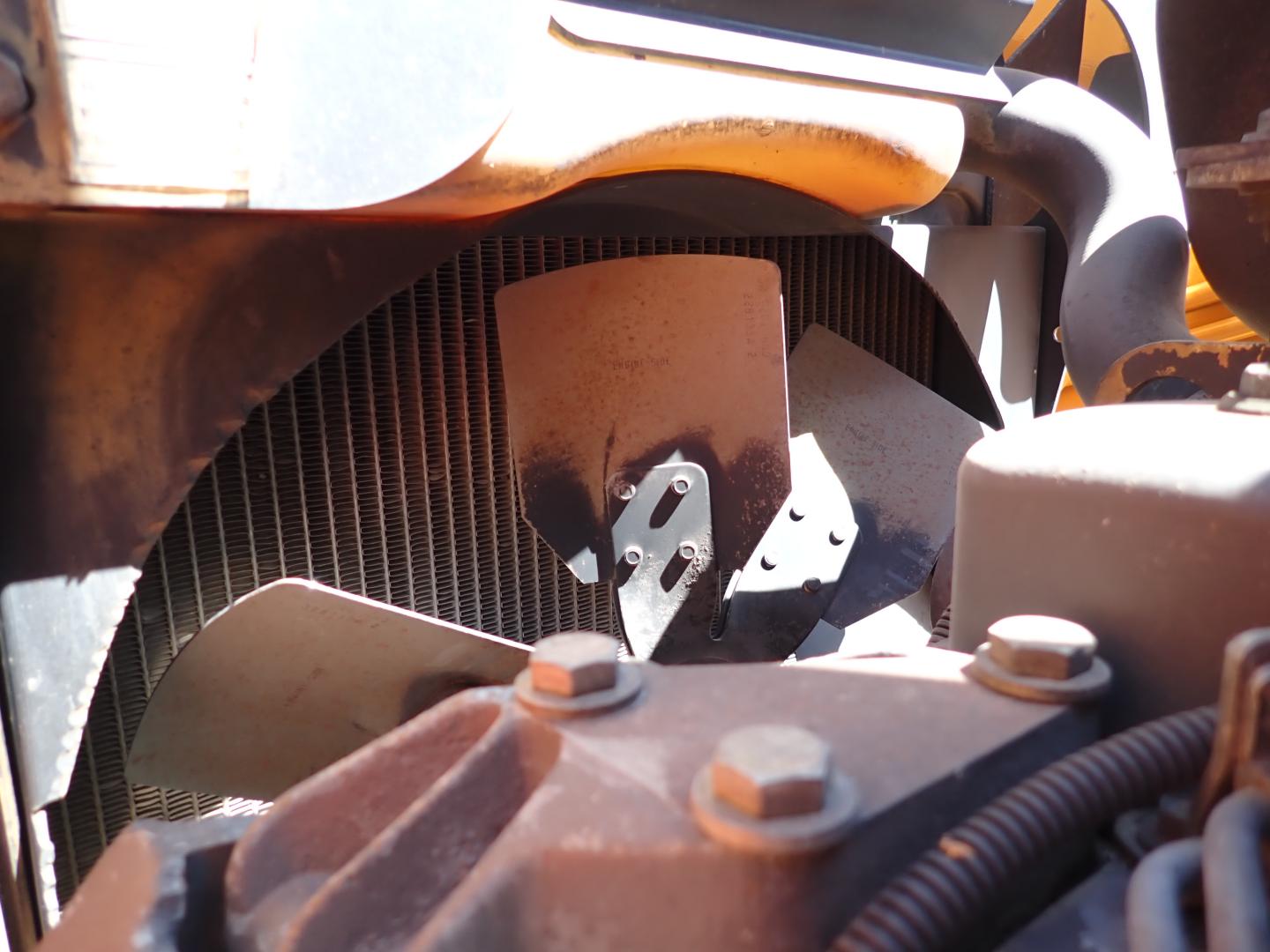 ./imagenes/INVOICE/2019/10220/RETROEXCAVADORA CASE_580M (44).JPG